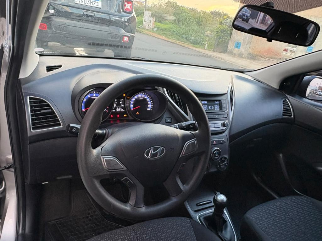 HYUNDAI HB 20 Hatch - Foto