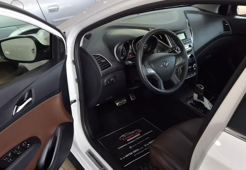 HYUNDAI HB 20 Hatch X - Foto