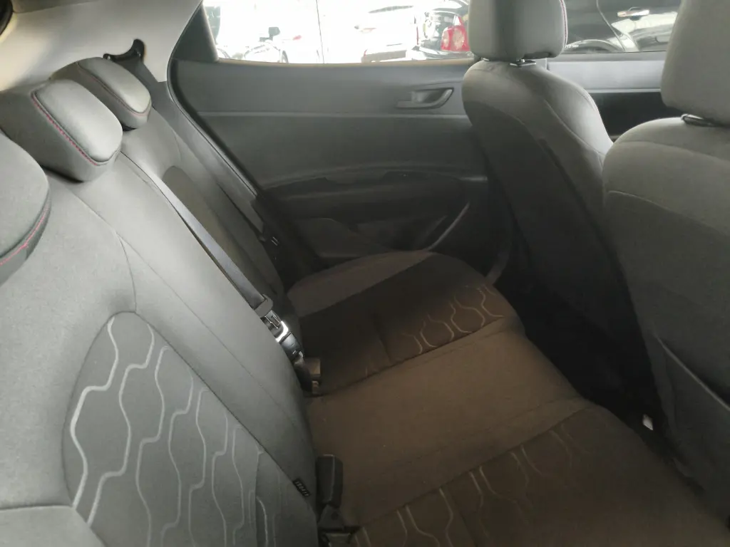 HYUNDAI HB 20 Hatch X - Foto