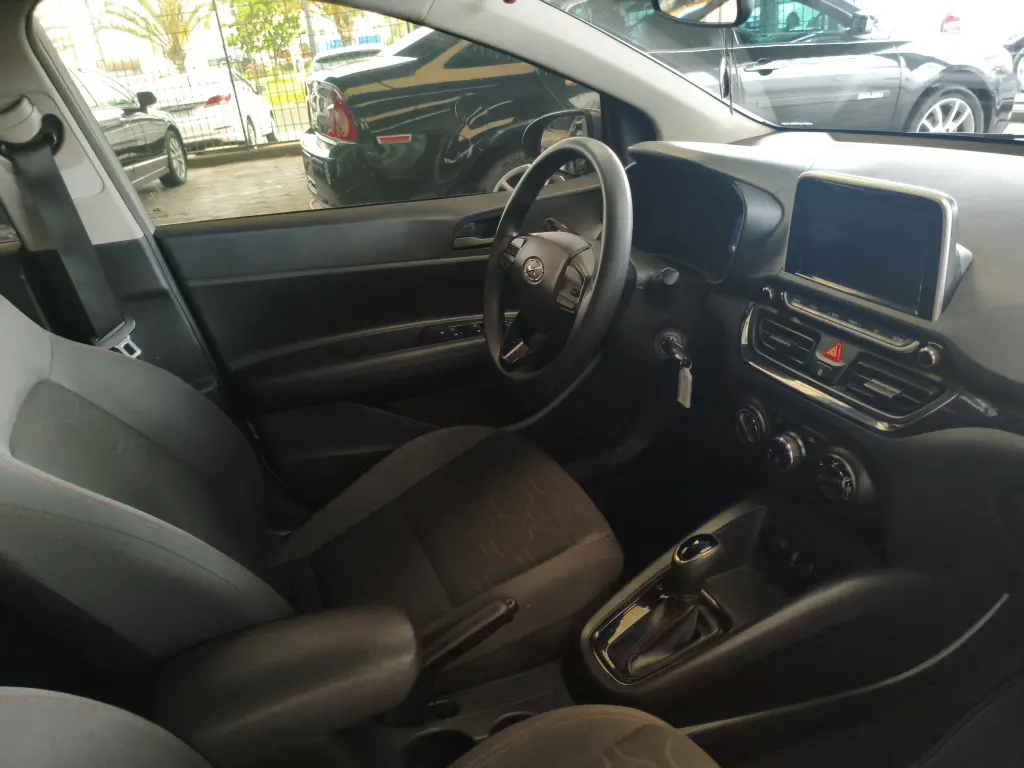 HYUNDAI HB 20 Hatch X - Foto