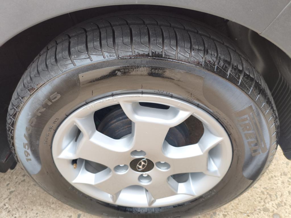 HYUNDAI HB 20 Hatch X - Foto