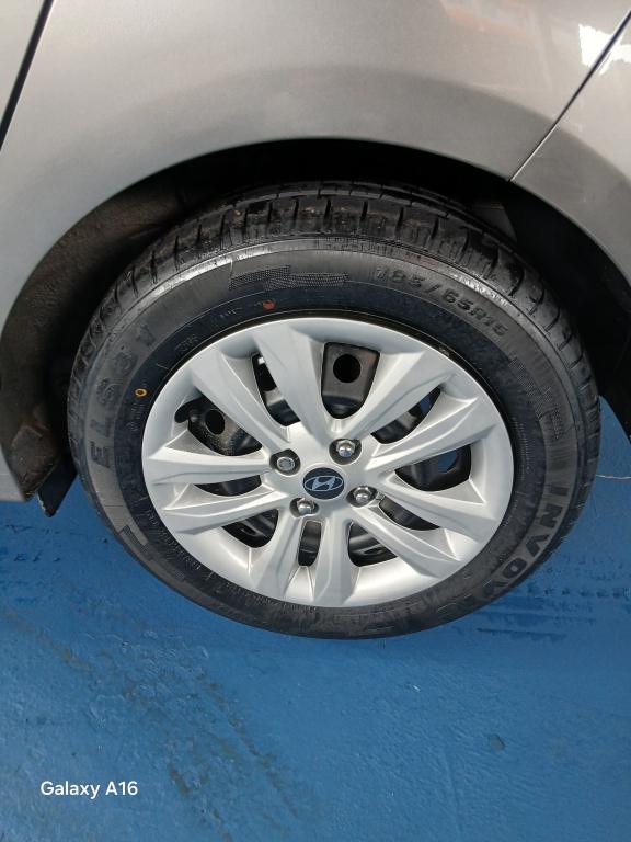HYUNDAI HB 20 Hatch - Foto