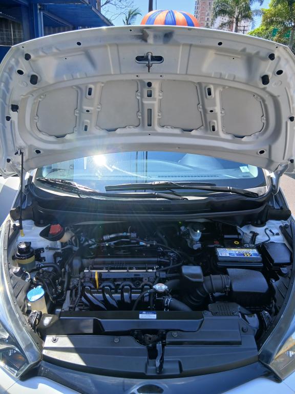 HYUNDAI HB 20 Hatch - Foto