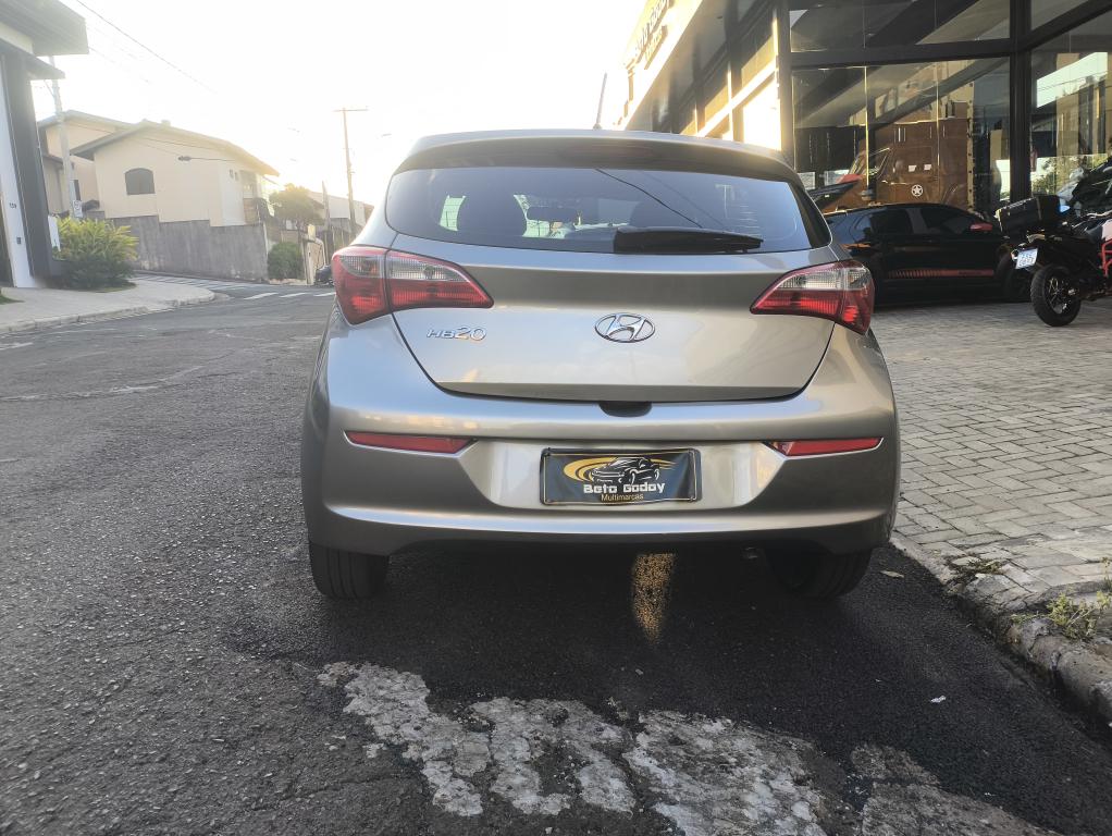HYUNDAI HB 20 Hatch - Foto