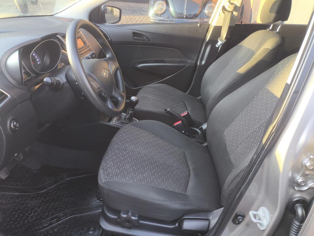HYUNDAI HB 20 Hatch - Foto
