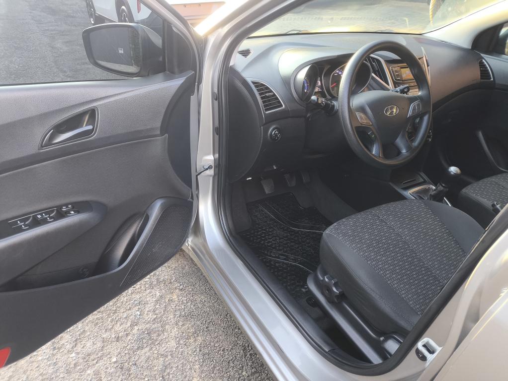 HYUNDAI HB 20 Hatch - Foto