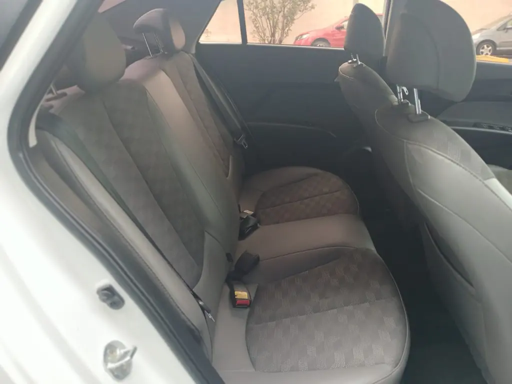 HYUNDAI HB 20 Sedan - Foto