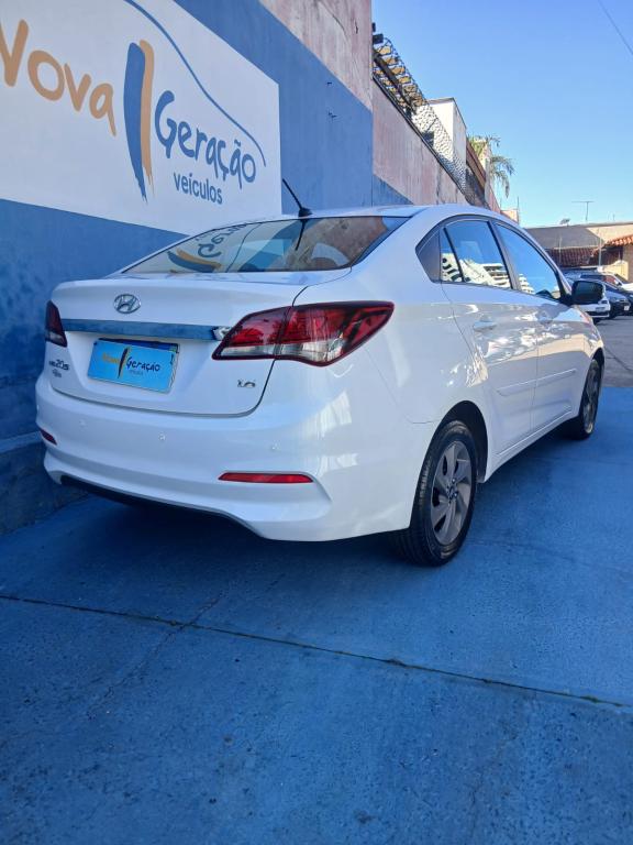 HYUNDAI HB 20 Sedan - Foto