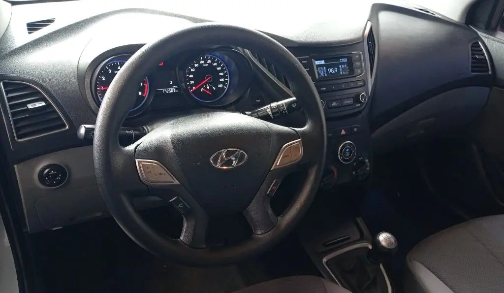 HYUNDAI HB 20 Sedan - Foto