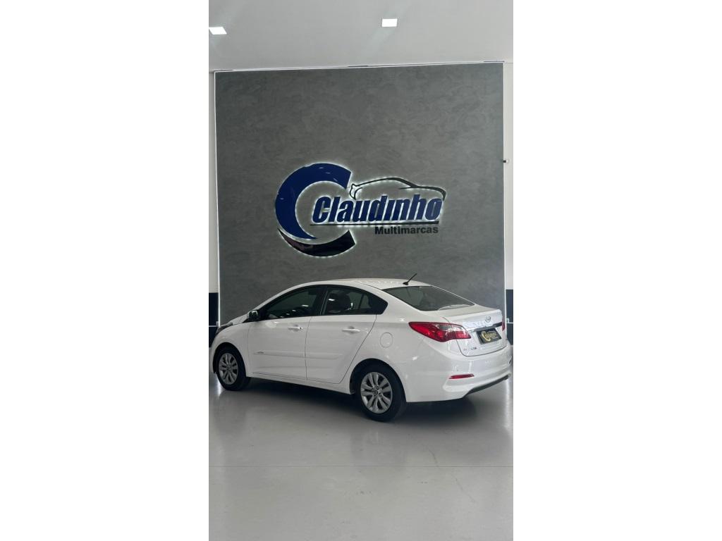 HYUNDAI HB 20 Sedan - Foto