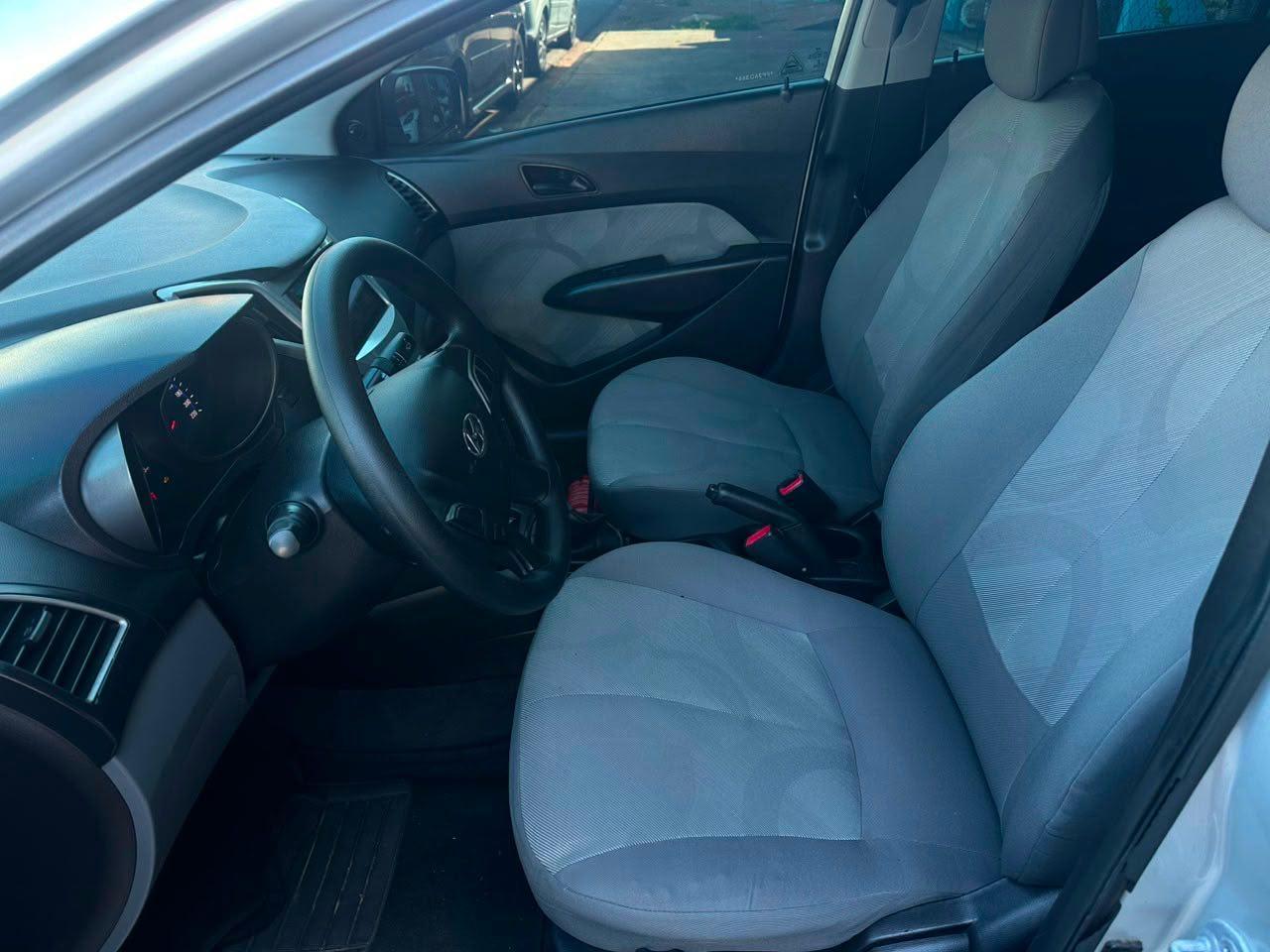 HYUNDAI HB 20 Sedan - Foto