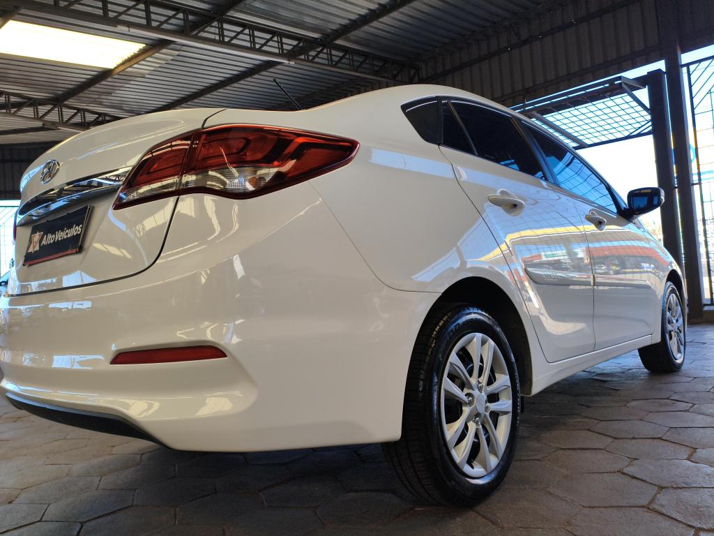 HYUNDAI HB 20 Sedan - Foto