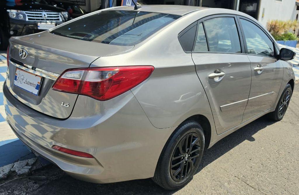 HYUNDAI HB 20 Sedan - Foto