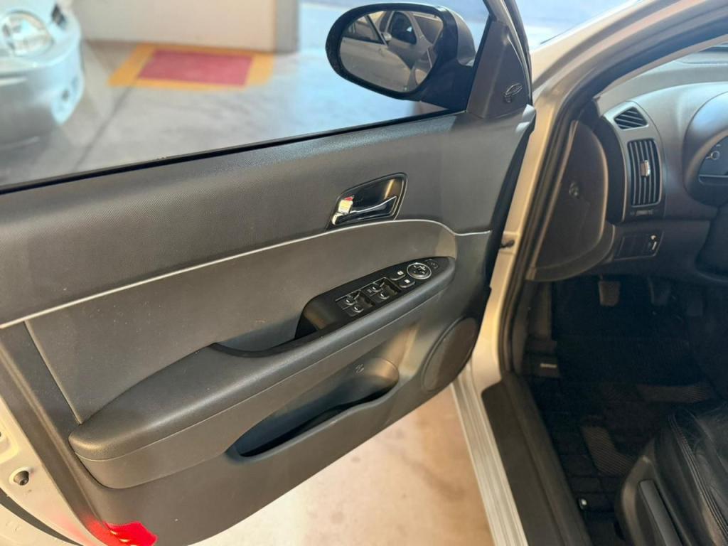 HYUNDAI I30 - Foto