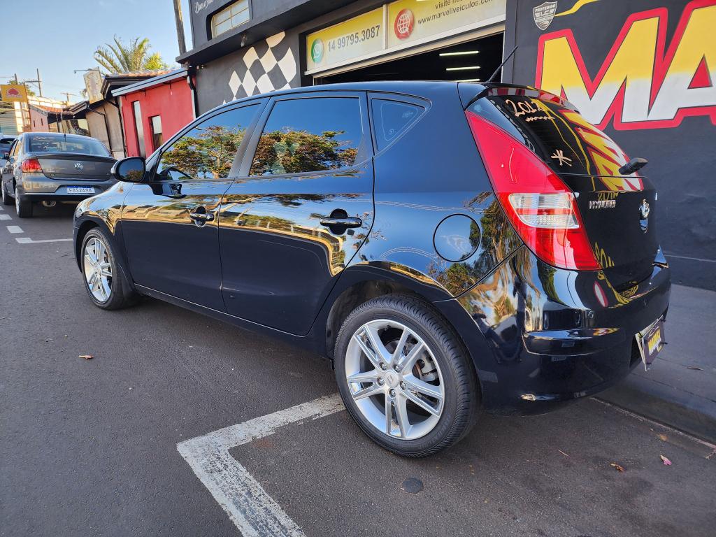 HYUNDAI I30 - Foto