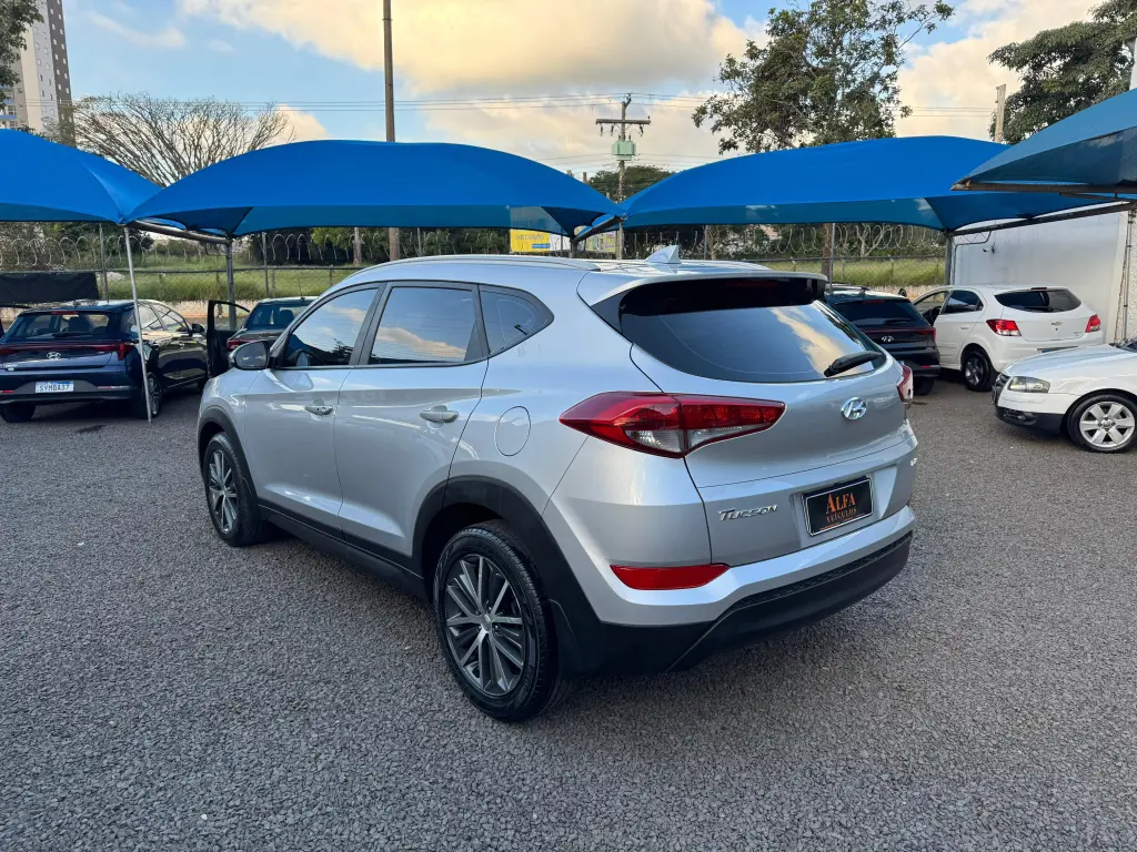 HYUNDAI Tucson - Foto