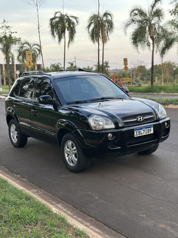 HYUNDAI Tucson - Foto