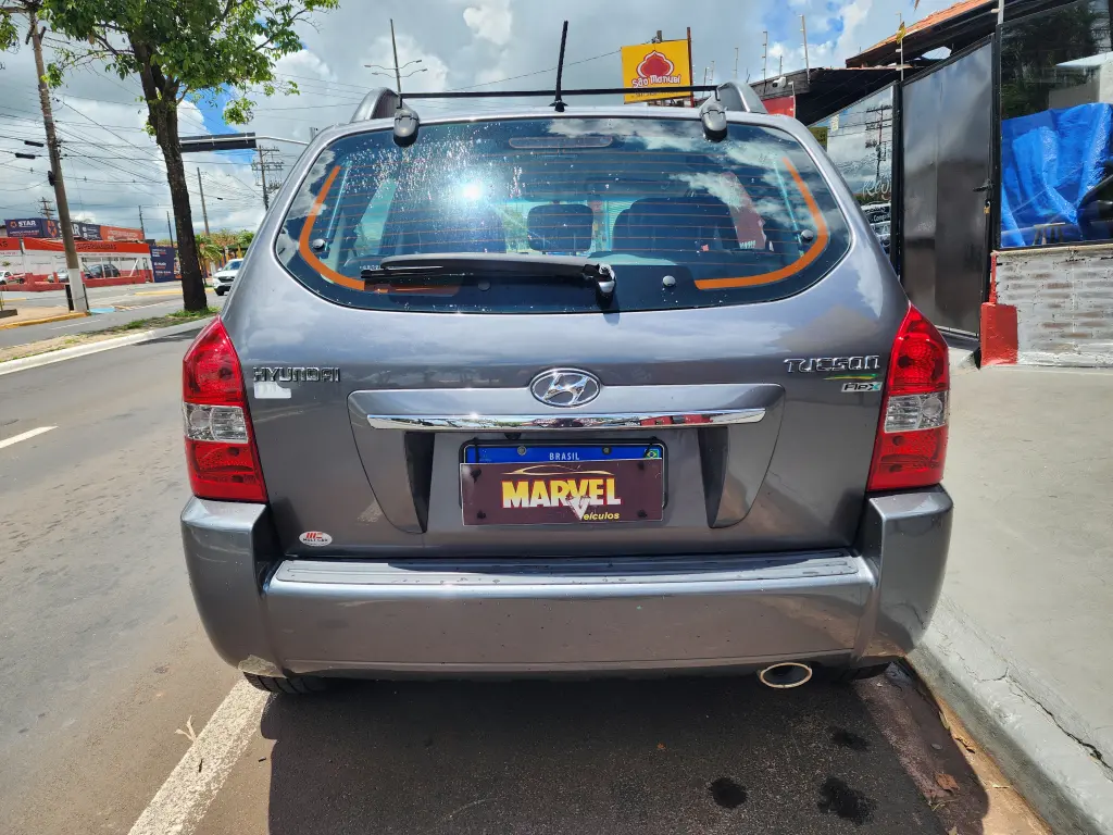 HYUNDAI Tucson - Foto
