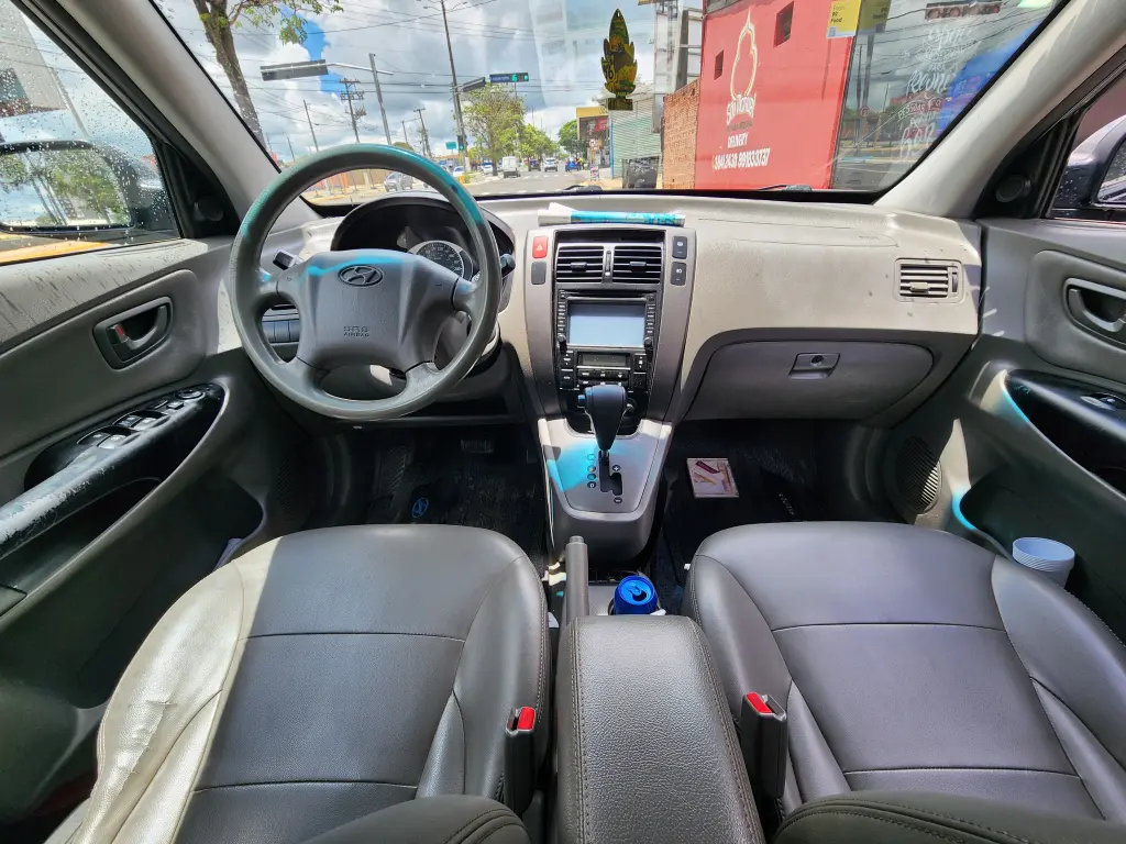 HYUNDAI Tucson - Foto