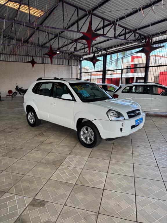 HYUNDAI Tucson - Foto