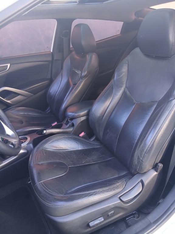HYUNDAI Veloster - Foto