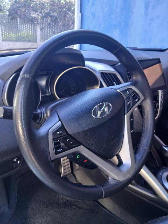HYUNDAI Veloster - Foto