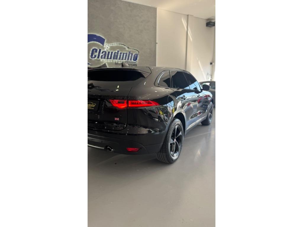 JAGUAR F-Pace - Foto