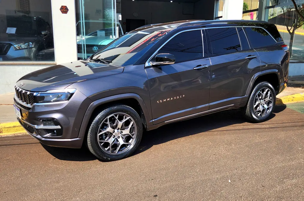 JEEP Commander - Foto