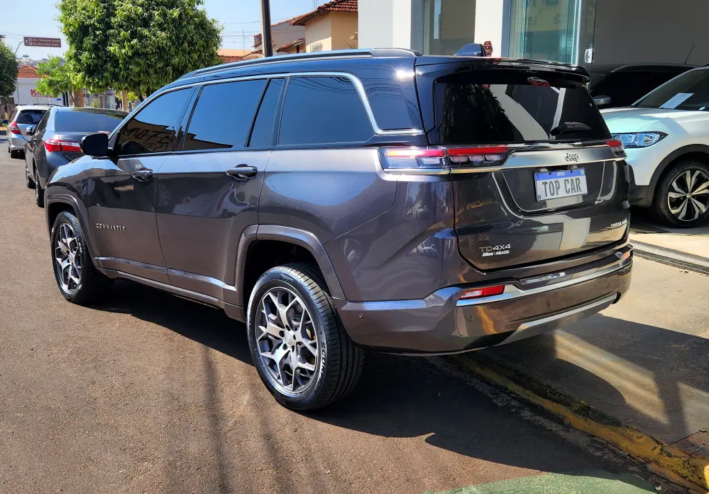 JEEP Commander - Foto