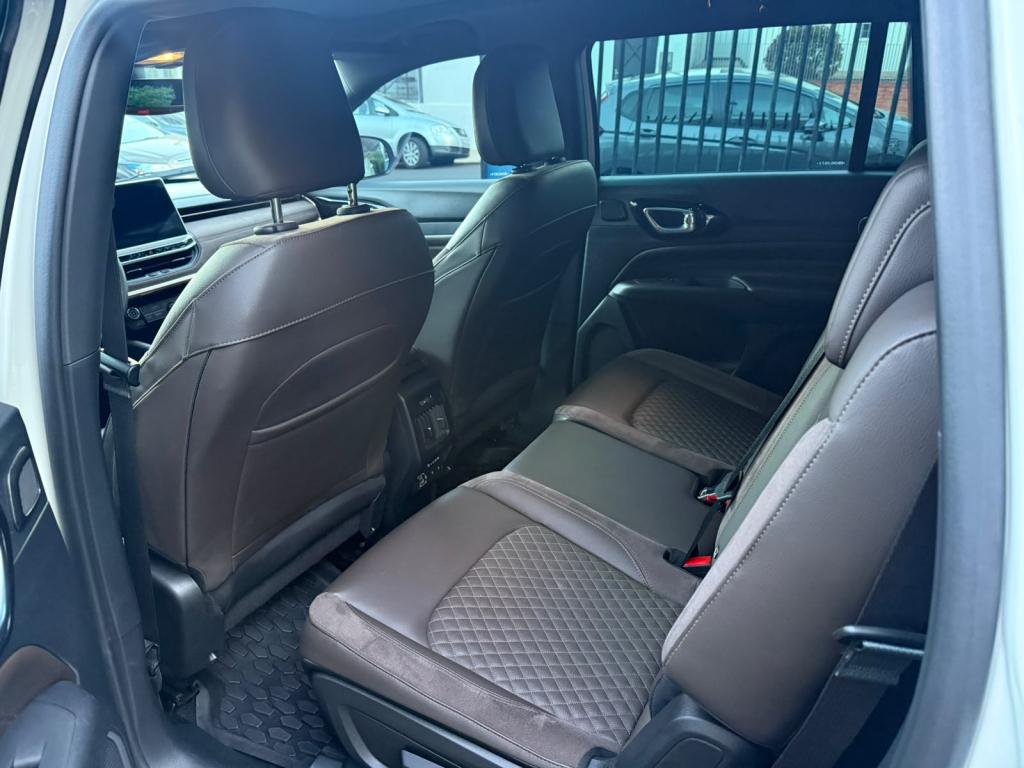 JEEP Commander - Foto