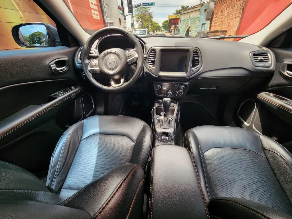 JEEP Compass - Foto