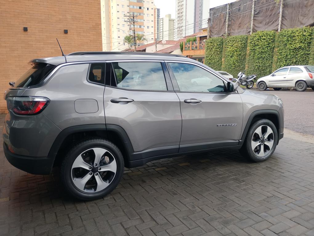 JEEP Compass - Foto
