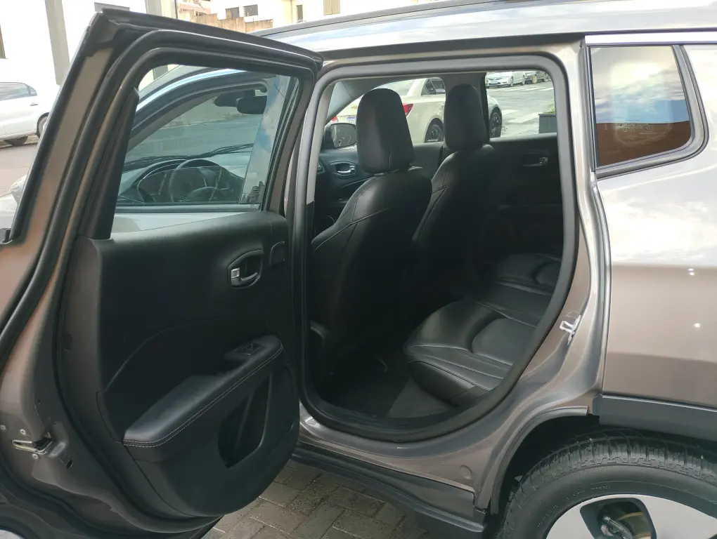JEEP Compass - Foto