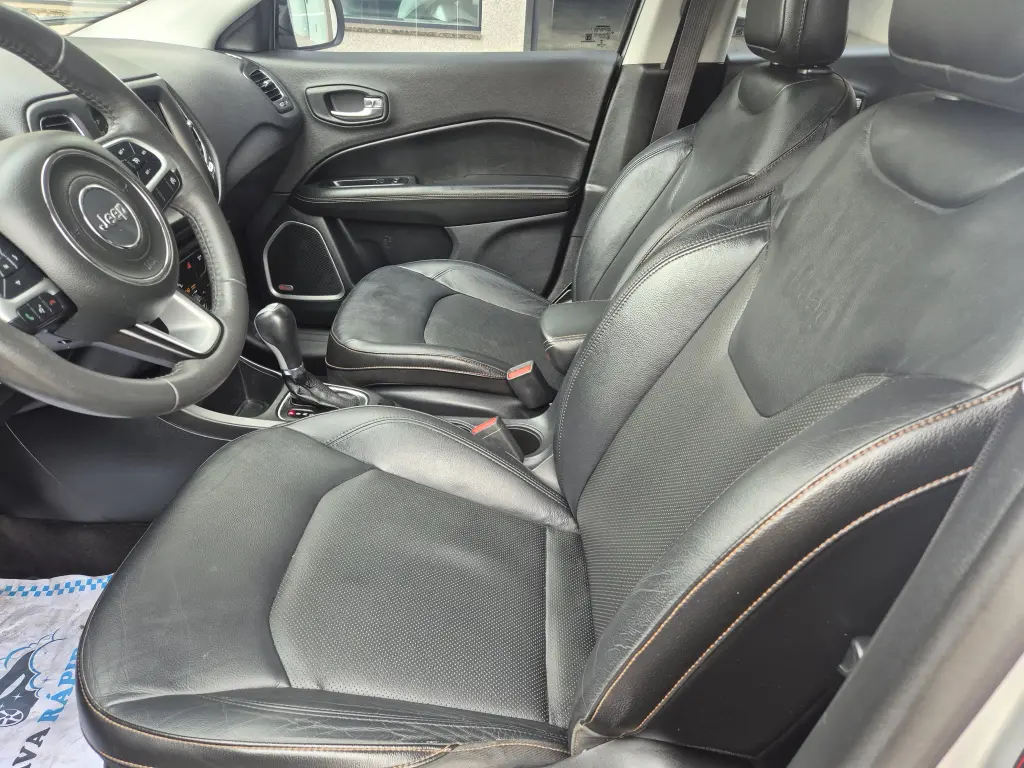 JEEP Compass - Foto
