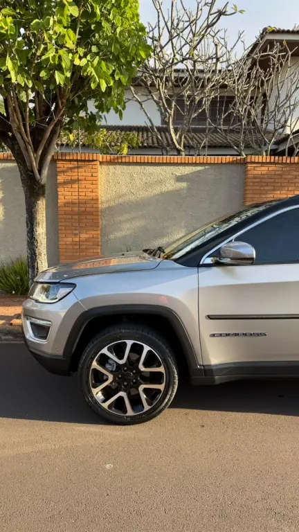 JEEP Compass - Foto