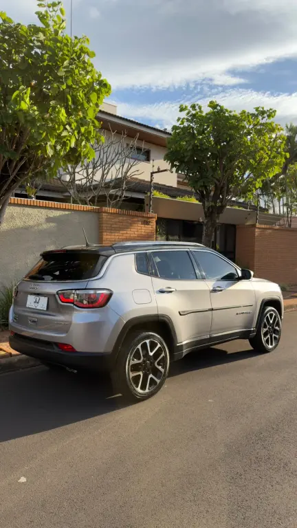 JEEP Compass - Foto