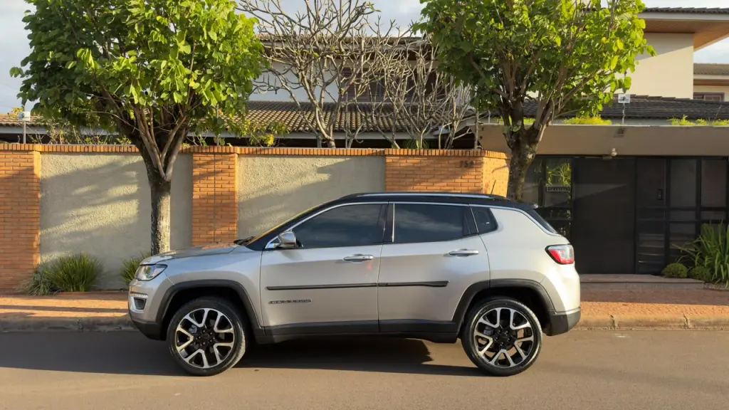 JEEP Compass - Foto