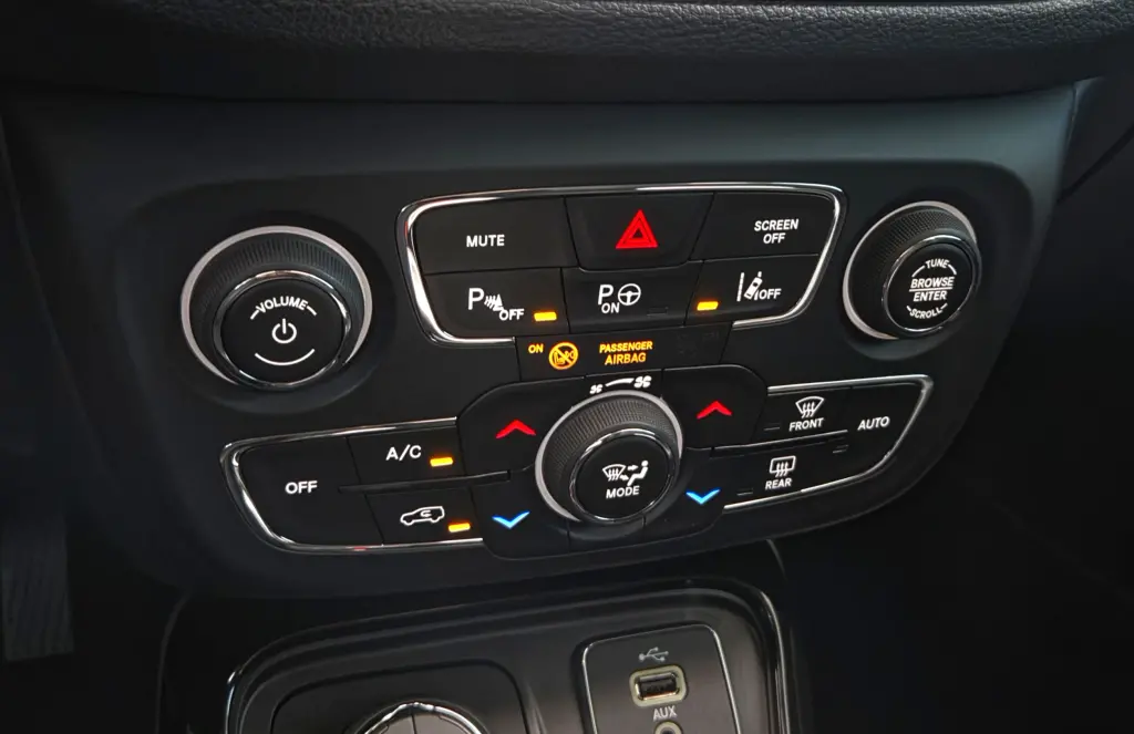 JEEP Compass - Foto