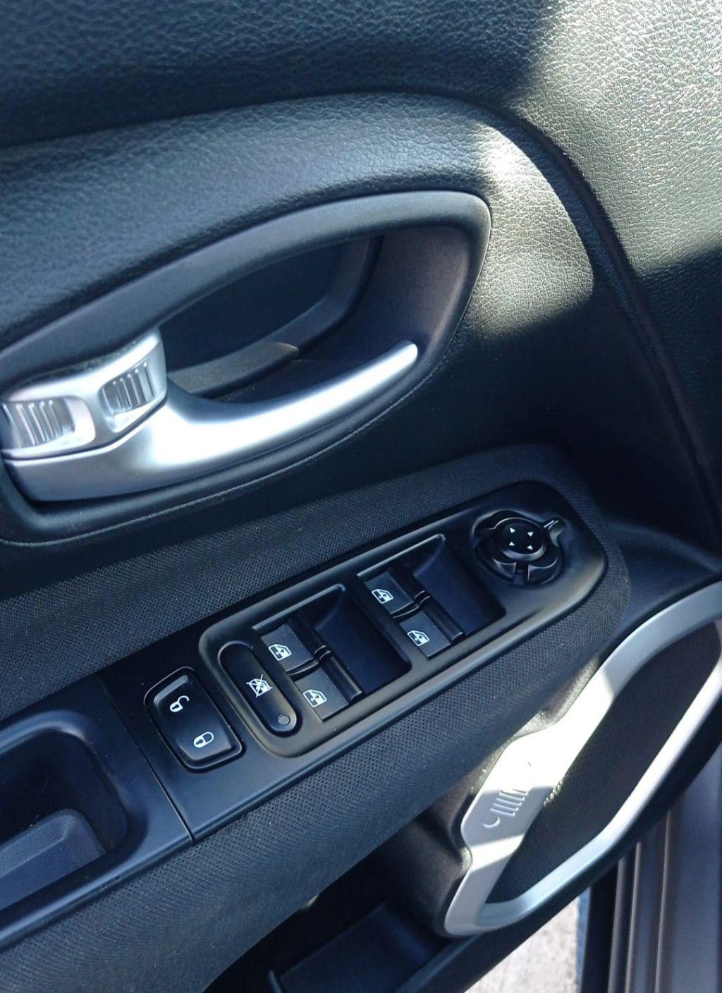 JEEP Renegade - Foto