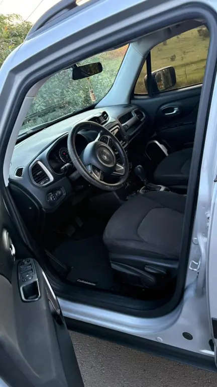 JEEP Renegade - Foto