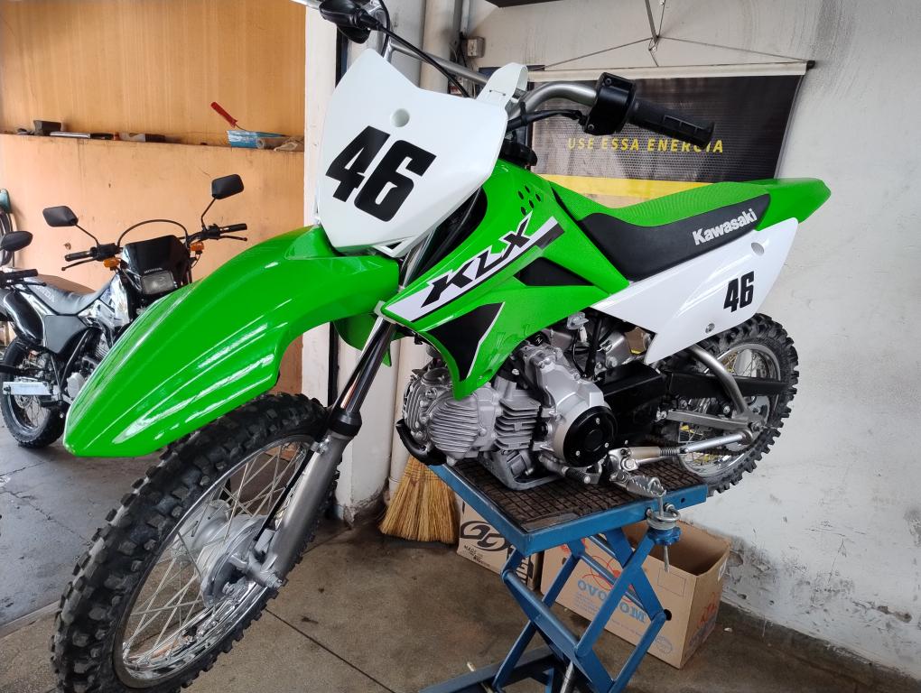 KAWASAKI KLX 110 - Foto