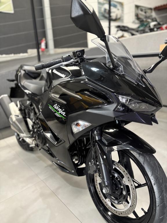 KAWASAKI Ninja 500