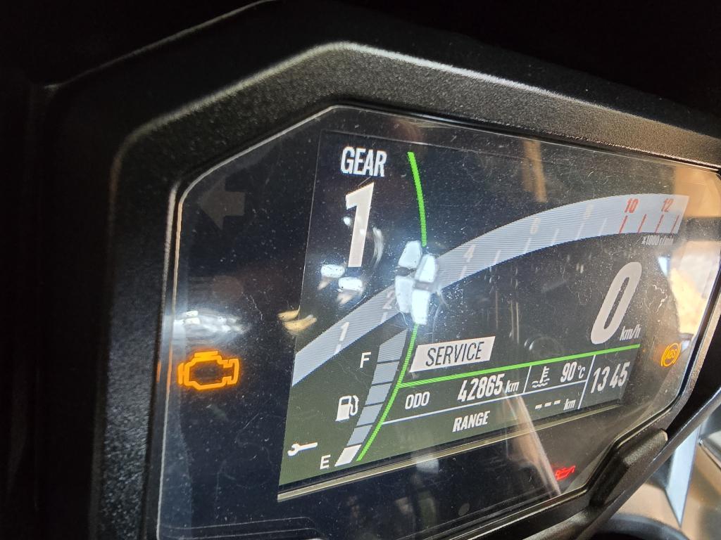 KAWASAKI Ninja 650 - Foto