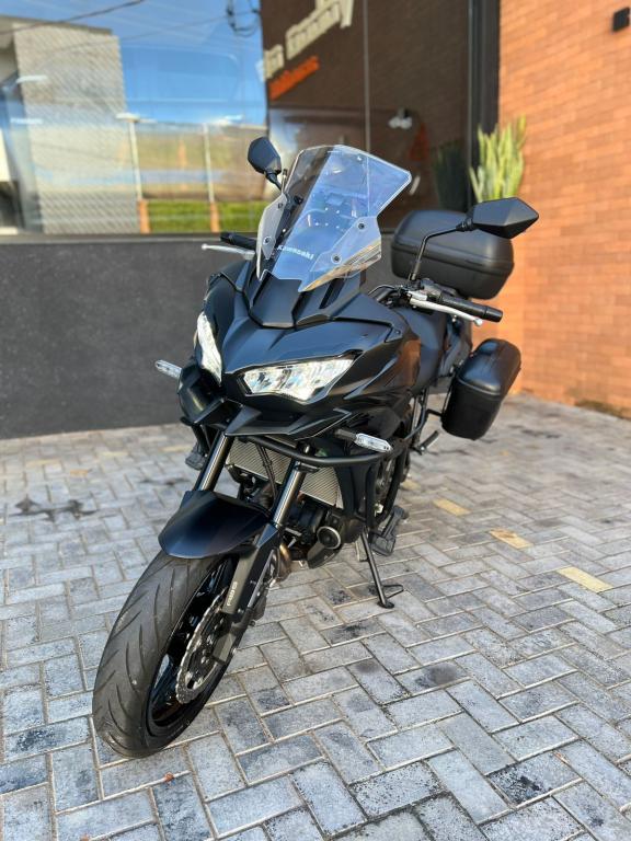 KAWASAKI Versys 650 - Foto