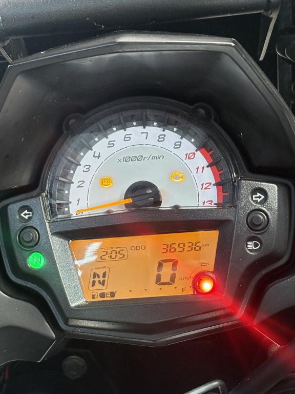 KAWASAKI Versys Tourer 650 - Foto