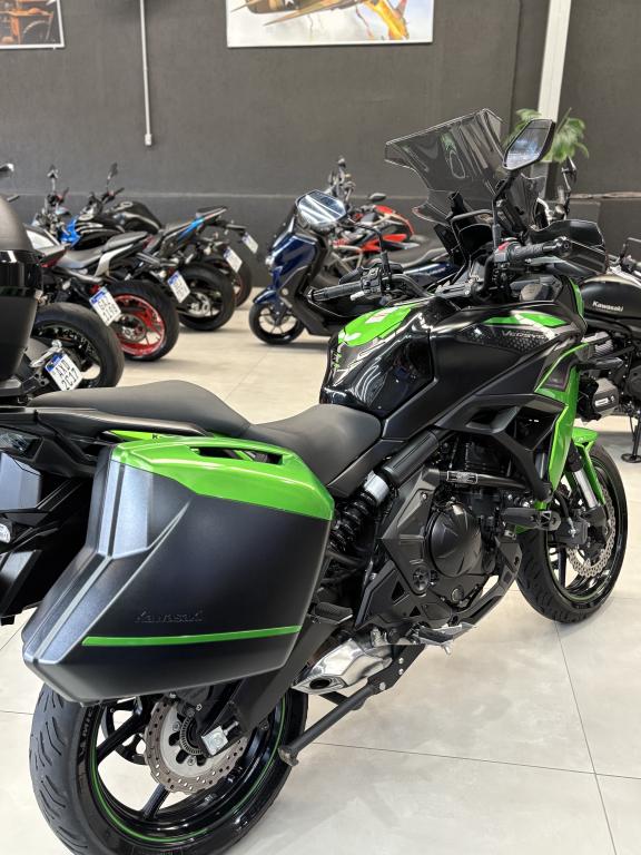 KAWASAKI Versys Tourer 650 - Foto