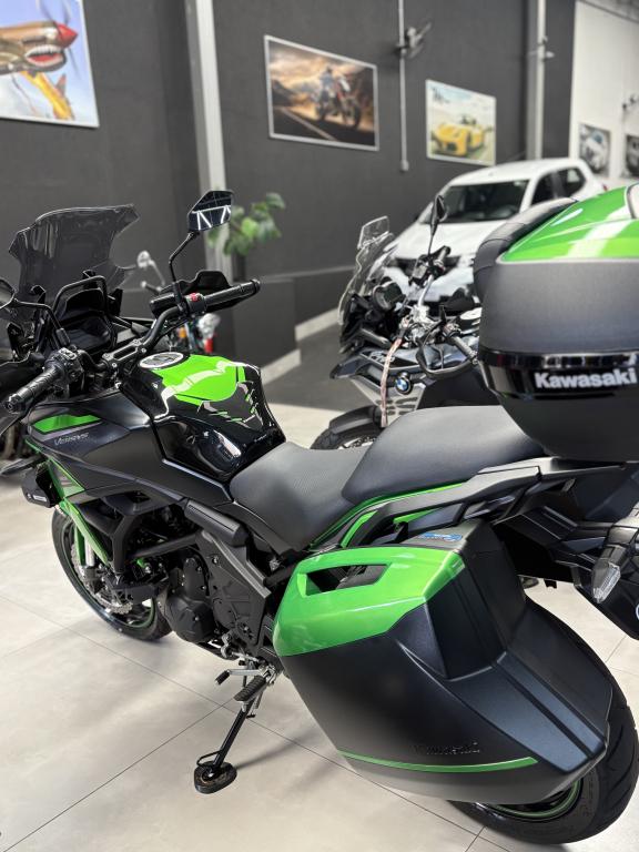 KAWASAKI Versys Tourer 650 - Foto