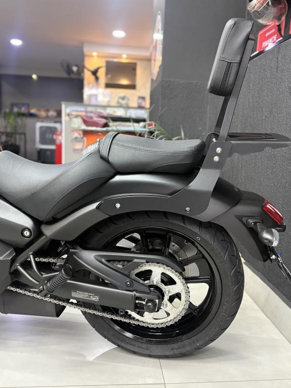 KAWASAKI Vulcan 650 S - Foto