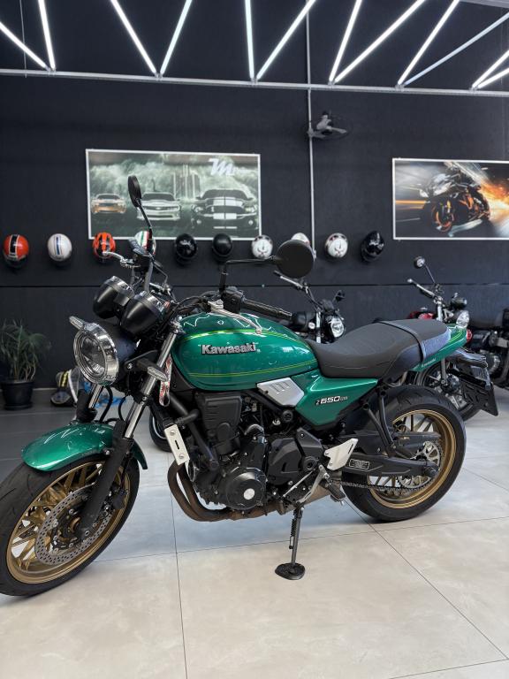 KAWASAKI Z 650 - Foto