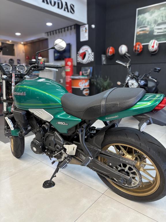 KAWASAKI Z 650 - Foto